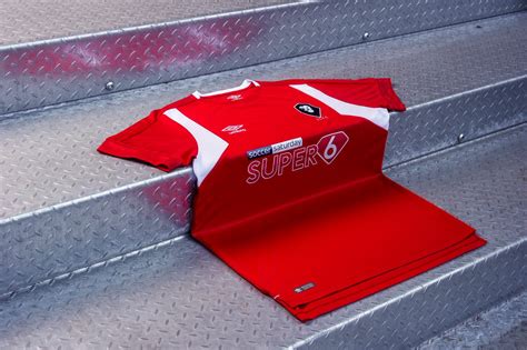 Salford City FC 18-19 Home Kit Released - Footy Headlines