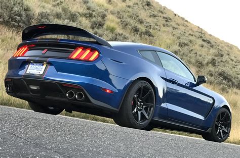 The Mustang Shelby GT350R: Best Track Car Ever? – Karl on Cars