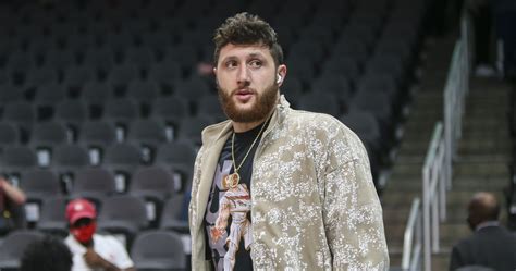 Blazers' Jusuf Nurkic Fined $40K for Throwing Fan's Phone During ...