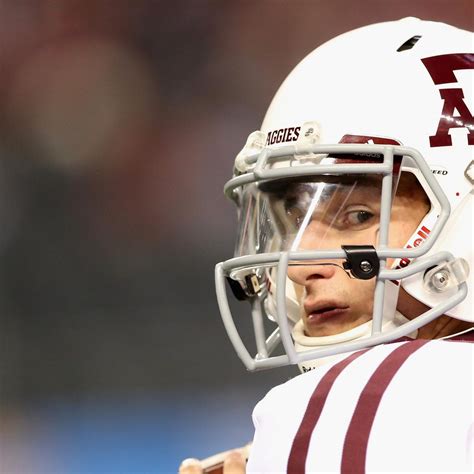 Johnny Manziel's Guide to Achieving a Perfect College Football Career ...