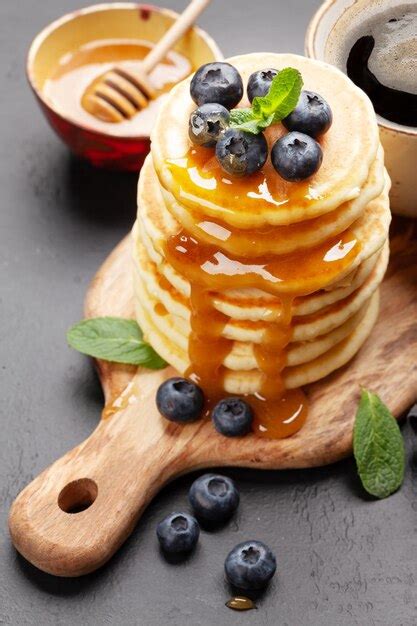 Premium Photo | Healthy breakfast with pancakes