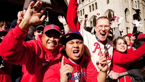 Philadelphia Phillies Fans - VISTA.Today