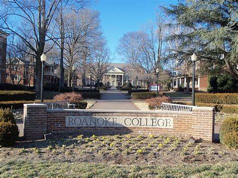 Roanoke College - Crystal Clear College PlanningCrystal Clear College Planning