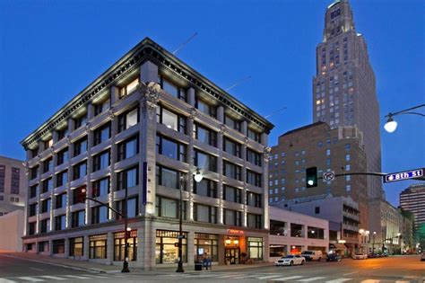 Hampton Inn Kansas City Downtown Financial District in Kansas City (MO) - Room Deals, Photos ...