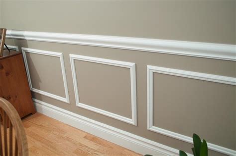 picture rail moulding - Google Search | Dining room wainscoting, Chair rail molding, Hallway designs