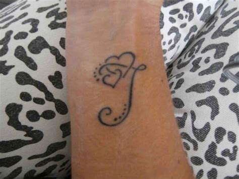 50 Amazing J Letter Tattoo Designs and Ideas – Body Art Guru