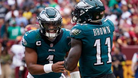 Jalen Hurts-A.J. Brown Friendship Formed Years Before Eagles | BetMGM