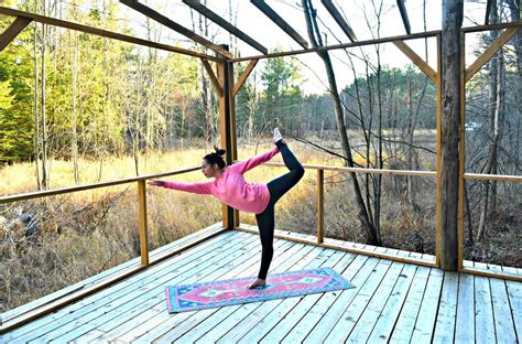 What to Pack for a Yoga Retreat: 6 Essentials