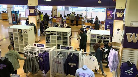 Record-breaking UW merchandise sales during historic season