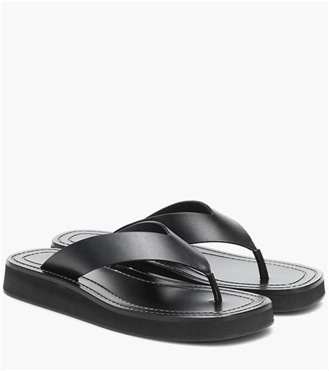 The Olsen's flip flop sandal trend soars for 2021 - shop the Ginza ...