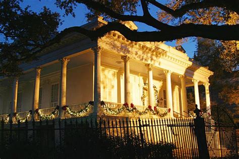 Haunted New Orleans mansion hits the market | ksdk.com