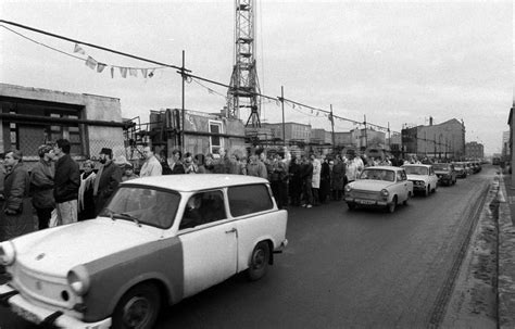 DDR-Bildarchiv: Berlin - Dichter Verkehr in Berlin