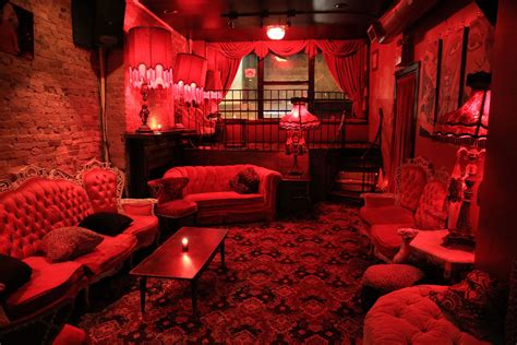 Salon Rouge (Lounge) - Madame X | Red rooms, Lounge, Design