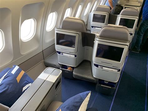 Review: Lufthansa CityLine Business Class auf der Langstrecke im Airbus ...