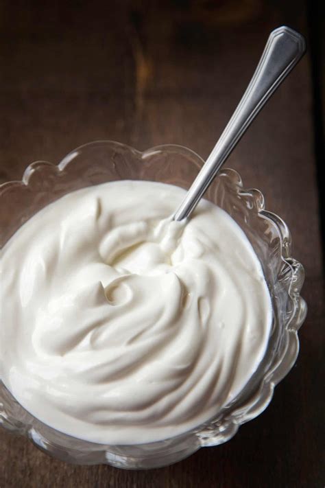 How to Make Crème Fraîche | Foodtasia