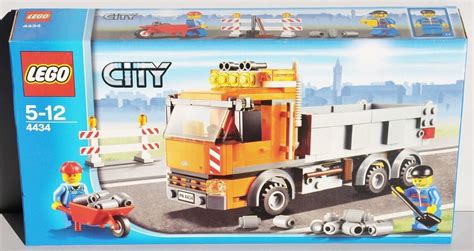 LEGO Tipper Truck Building and Construction Set : Amazon.co.uk: Toys ...