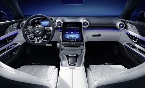 Así será el lujoso y tecnológico interior del futuro Mercedes-AMG SL 2022