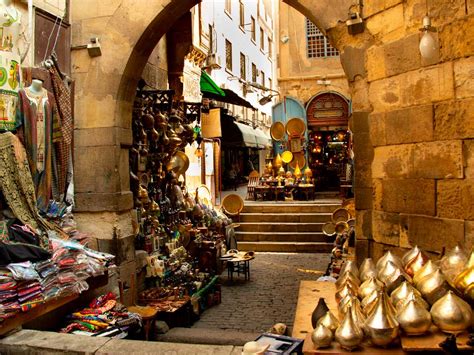 Khan El Khalili Bazaar | Cairo Attractions and Sightseeing Deluxe Tours Egypt