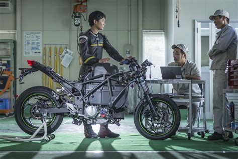 Kawasaki Has Been Secretly Working on an Electric Sport Bike - Asphalt ...