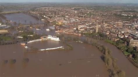 Aerial images of flood-hit Worcester - BBC News