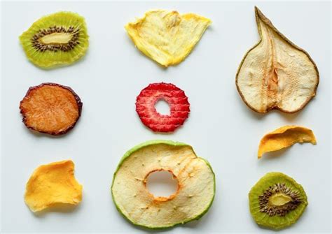 Full guide on how to dehydrate fruits and vegetables including time ...