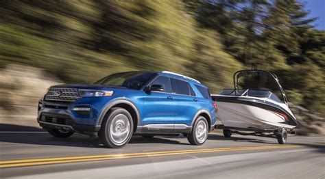 All-New Ford Explorer Hybrid - Speed:Sport:Life