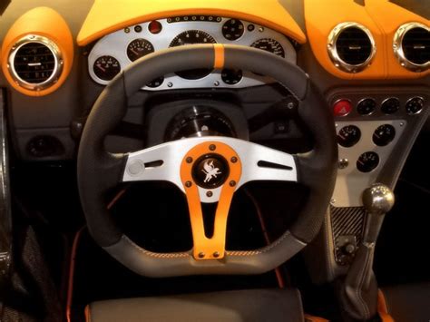 Cars World: Gumpert Apollo Interior