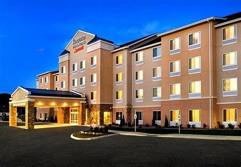 Fairfield Inn & Suites Watertown Thousand Islands (NY) - UPDATED 2017 ...