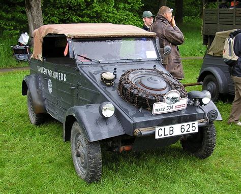 The Volkswagen Kübelwagen in World War II - AMZ Newspaper