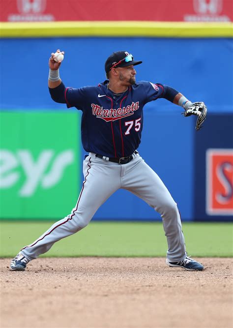 Twins’ Royce Lewis adjusts mindset, spends offseason working with Torii Hunter