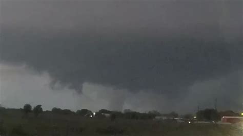 VIDEO: Tornado touches down just north of Austin | KTXS