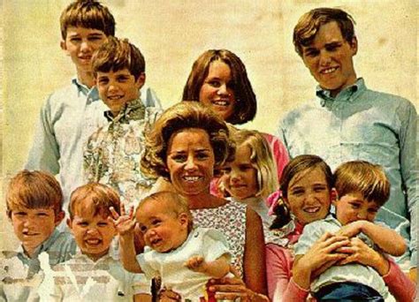 Ethel Kennedy and her children | Kennedy family, Ethel kennedy, Kennedy