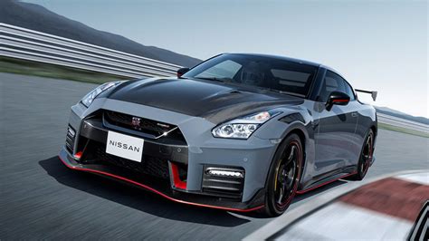 2025 Nissan Gt-R Nismo Images - Chelsy Mufinella