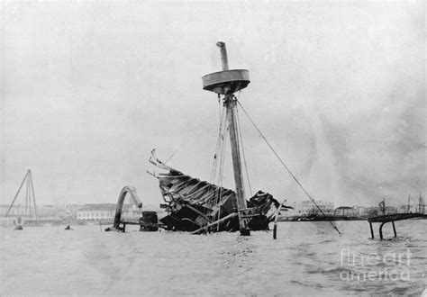 Wreckage Of Uss Maine, 1898 Photograph by Science Source - Fine Art America