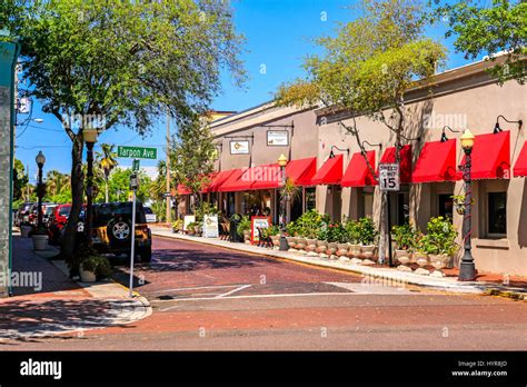 Stores on Hibiscus Street in downtown historic Tarpon Springs Stock ...