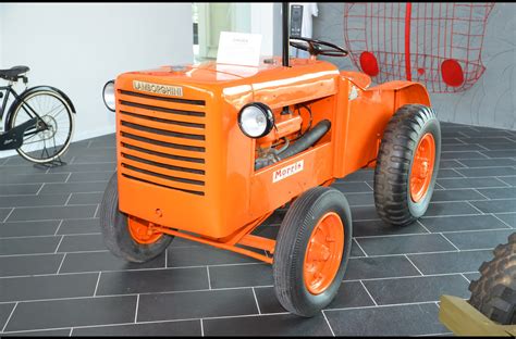 Tracteur Lamborghini carioca (1948) | Muséo F. Lamborghini 0… | Flickr