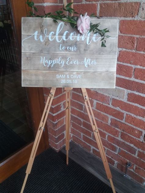 Rustic hand painted welcome sign | Wedding welcome signs, Easel stand wedding, Welcome sign