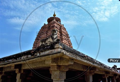 Image of Architecture Of Hindu temples With Temple Shrine of Alampur Jogulamba Temple-VK908496-Picxy