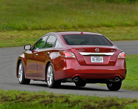 NISSAN Altima Sedan Specs & Photos - 2012, 2013, 2014, 2015, 2016, 2017 ...