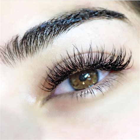 Look at those LAYERS! Amazing lash set by @facesbyfrann using all our lash extensions! When you ...