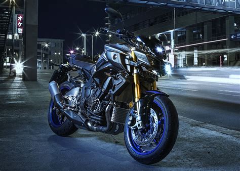 2017 Yamaha MT-10 updated with quickshifter, MT-10 SP gets YZF-R1M tech, Ohlins electronic ...