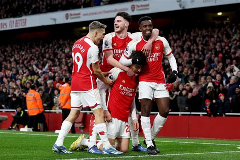 Arsenal break Brighton spell to set up early Premier League title ...