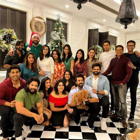 Viral Photo: Ram Charan, Upasana, Allu Arjun and Mega cousins come together for Secret Santa ...