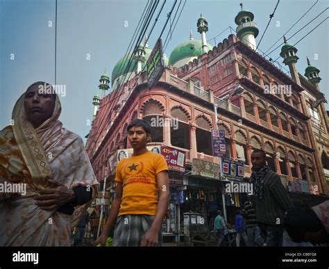 Kolkata city of Faith, Nakhoda Mosque of Calcutta Stock Photo - Alamy