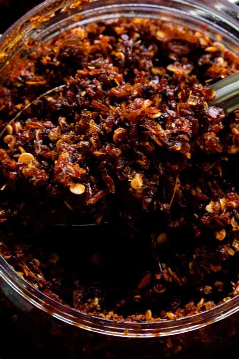 CHILLI PASTE RECIPE(SRI LANKAN STYLE). | ISLAND SMILE