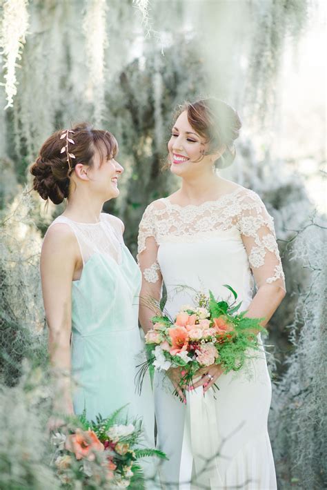 Whimsical Southern Spanish Moss Wedding Inspiration