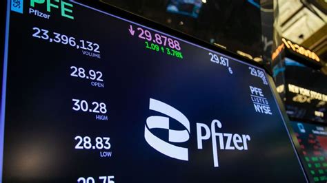 Pfizer stock sees worst year in 21st century | Blaze Media