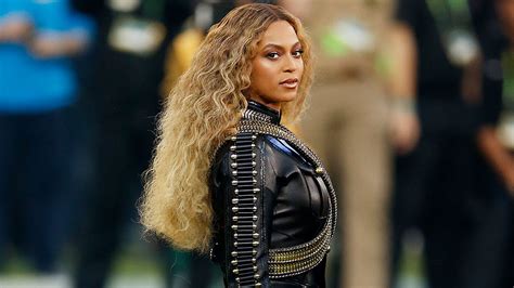 Tina Knowles Posts Picture of Beyonce’s Real Hair – StyleCaster