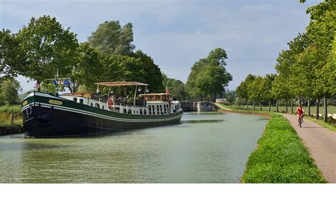 Canal Barge Cruises | France | Europe | River Cruises