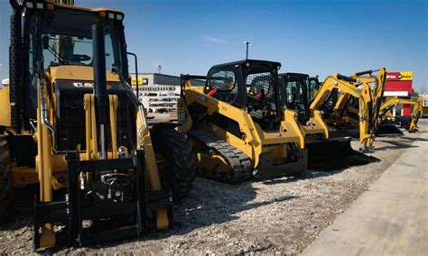 Key Advantages of Opting for Heavy Equipment Rentals